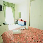 Couette-café Arcobaleno - Perla 3*